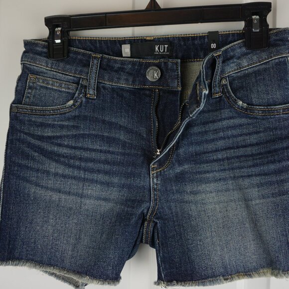 New Kut From The Kloth Gidget Fray Mid Rise Denim Short in Stimulating size 00 - Picture 9 of 12